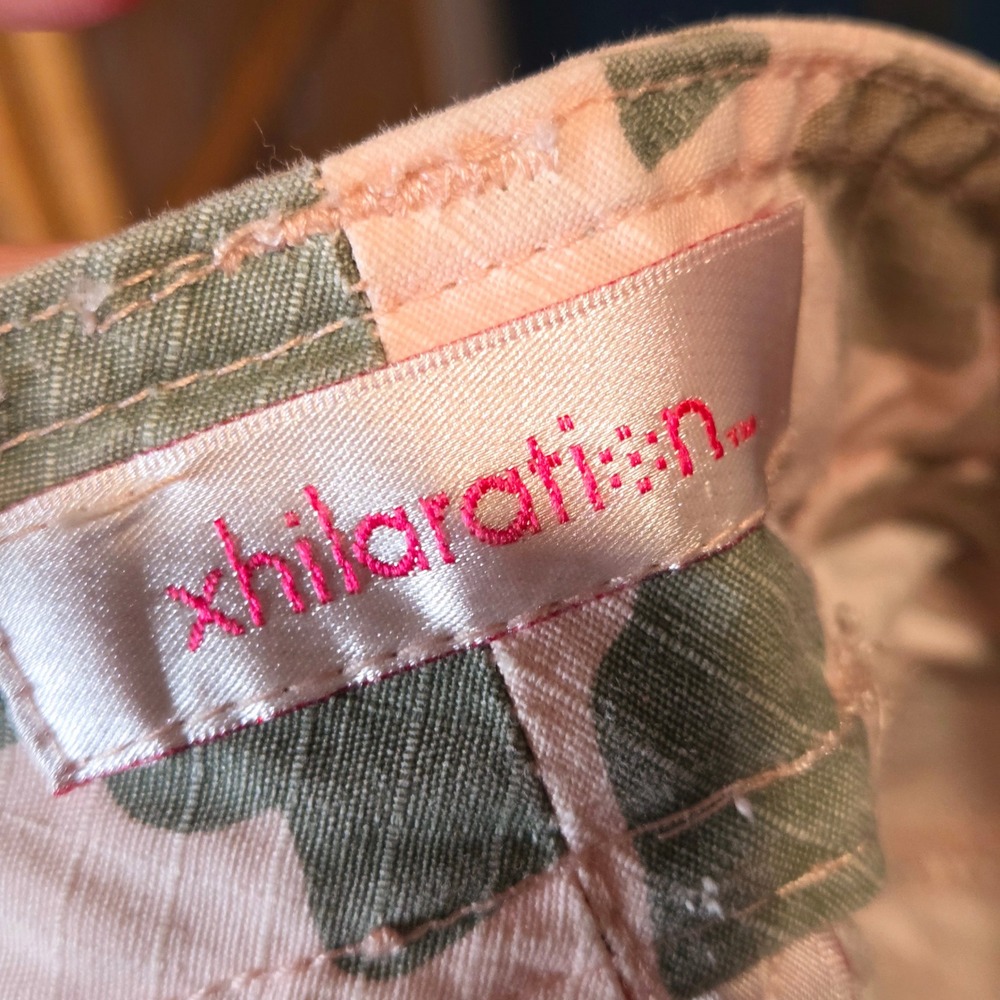 Y2K Xhilaration Girls L Pink Green Camo Cargo Shorts 2000s Cadet Kelly - Picture 4 of 4